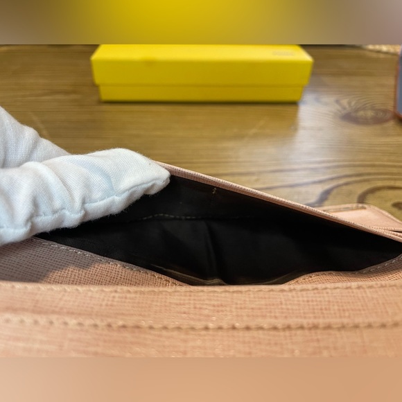 (MT54) Authentic EUC Fendi Leather Continental Wallet - Picture 10 of 11